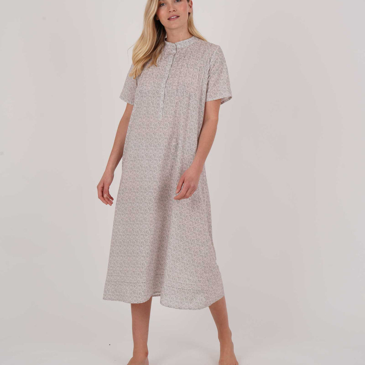 Cadillac Pink-Colored Fashion Nightdress