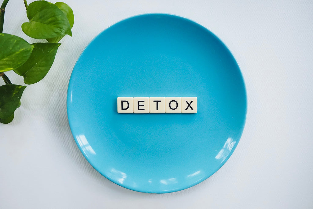 Daily Detox Tips – 5 Simple Ways to Cleanse Naturally