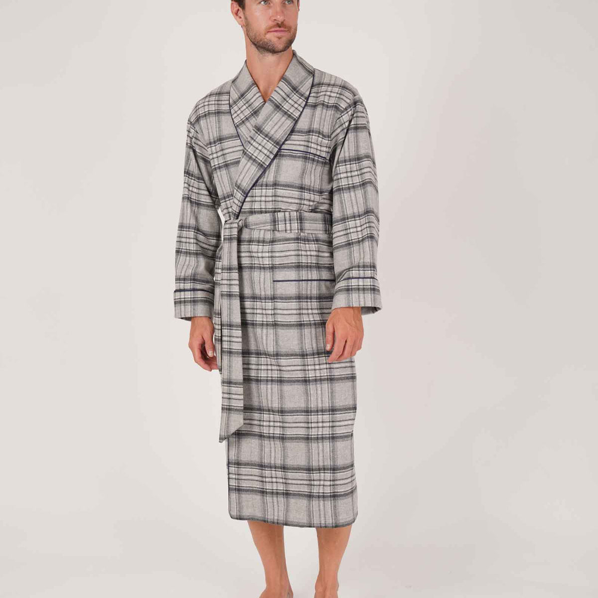 Men's Silk-Lined Wool Robe - Grey Check – Bonsoir of London