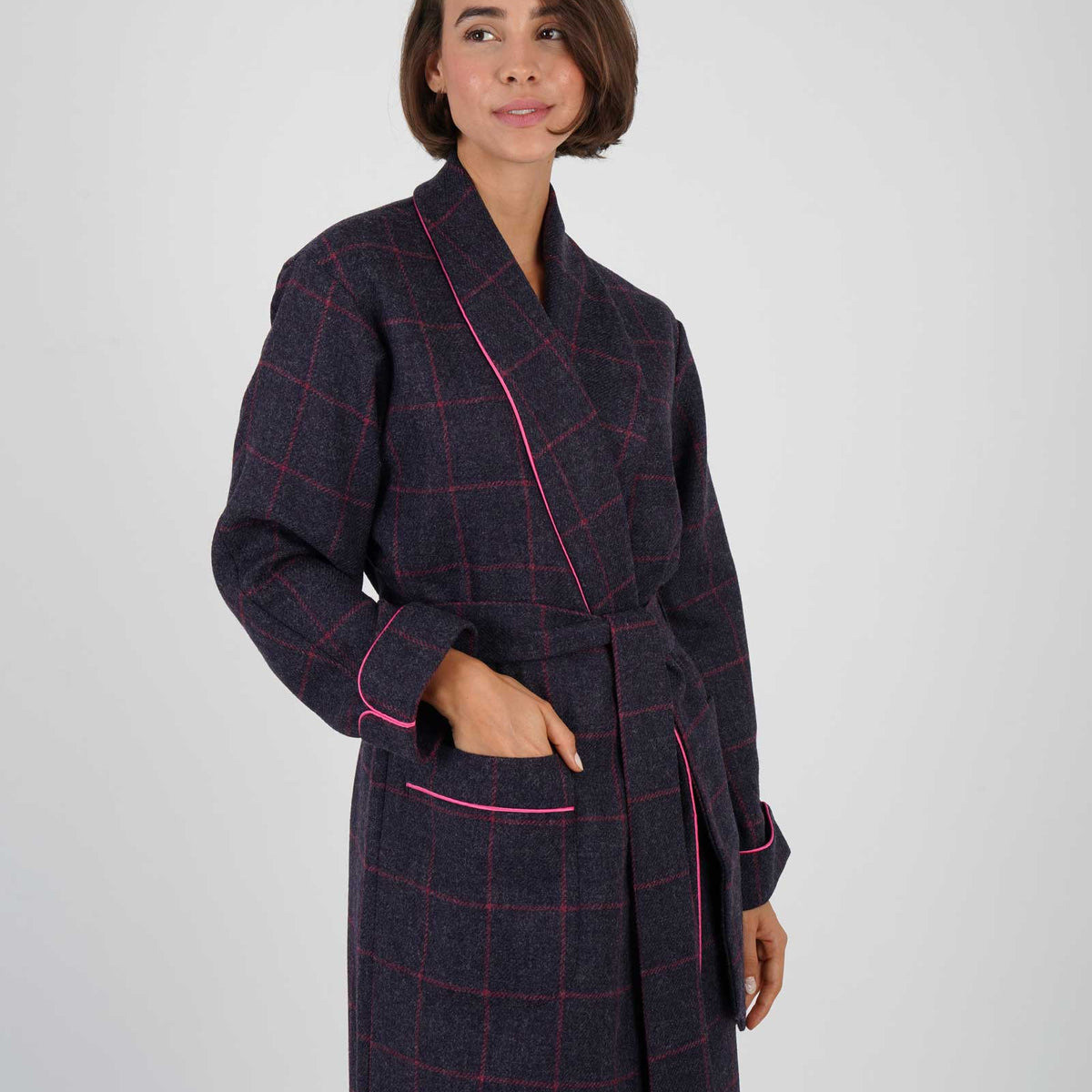 Women's Silk-Lined Wool Robe - Kepwick Check – Bonsoir of London