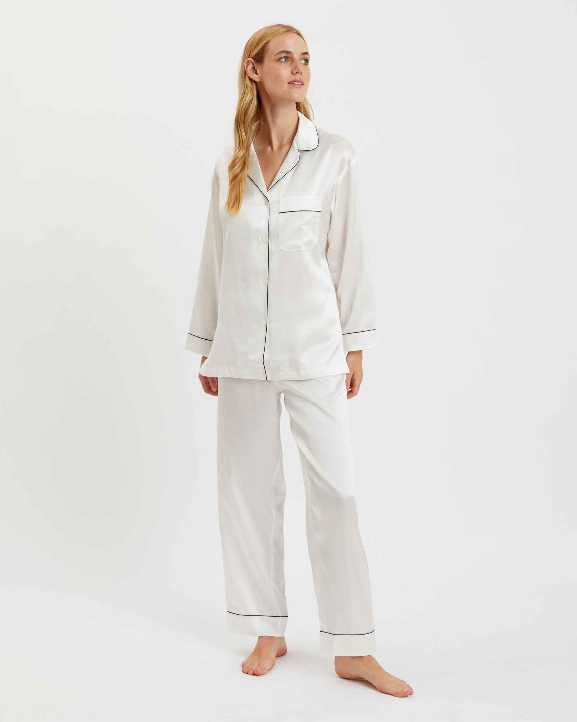 100% Luxury Silk Lady′ S Nightwear Couple Sleep Pajamas - China