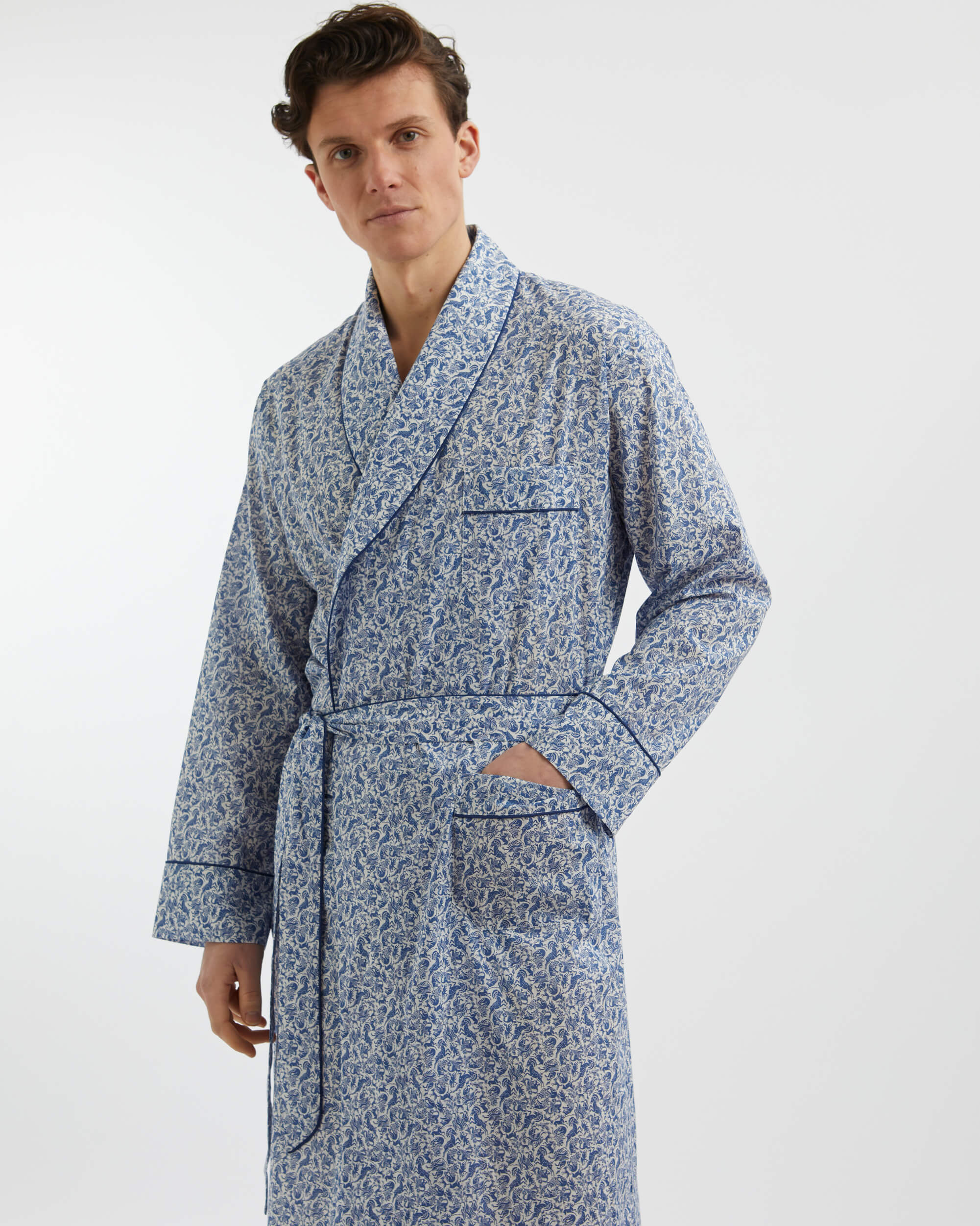 Bonsoir of London Men's Luxury Silk Robe